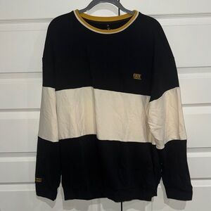 Knob Creek Black and Cream Sweatshirt